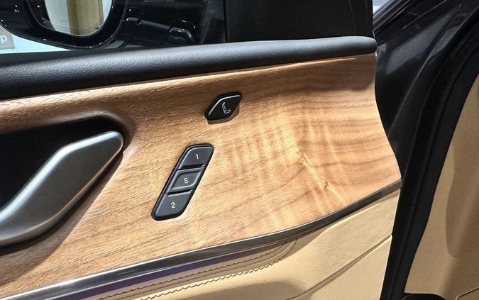 Jeep Grand Cherokee cena 377521 przebieg: 938, rok produkcji 2023 z Słupsk małe 667